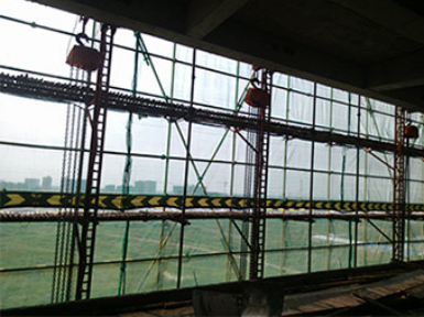 爬架電動(dòng)葫蘆為搭建高樓大廈做出貢獻(xiàn)
